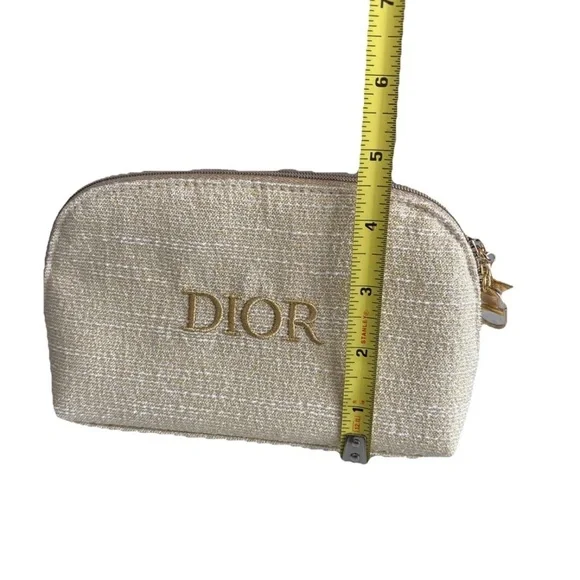 Dior Limited Edition Gold Cosmetic Pouch – New Travel Toiletry Case Luxury Gift - Picture 6 of 6